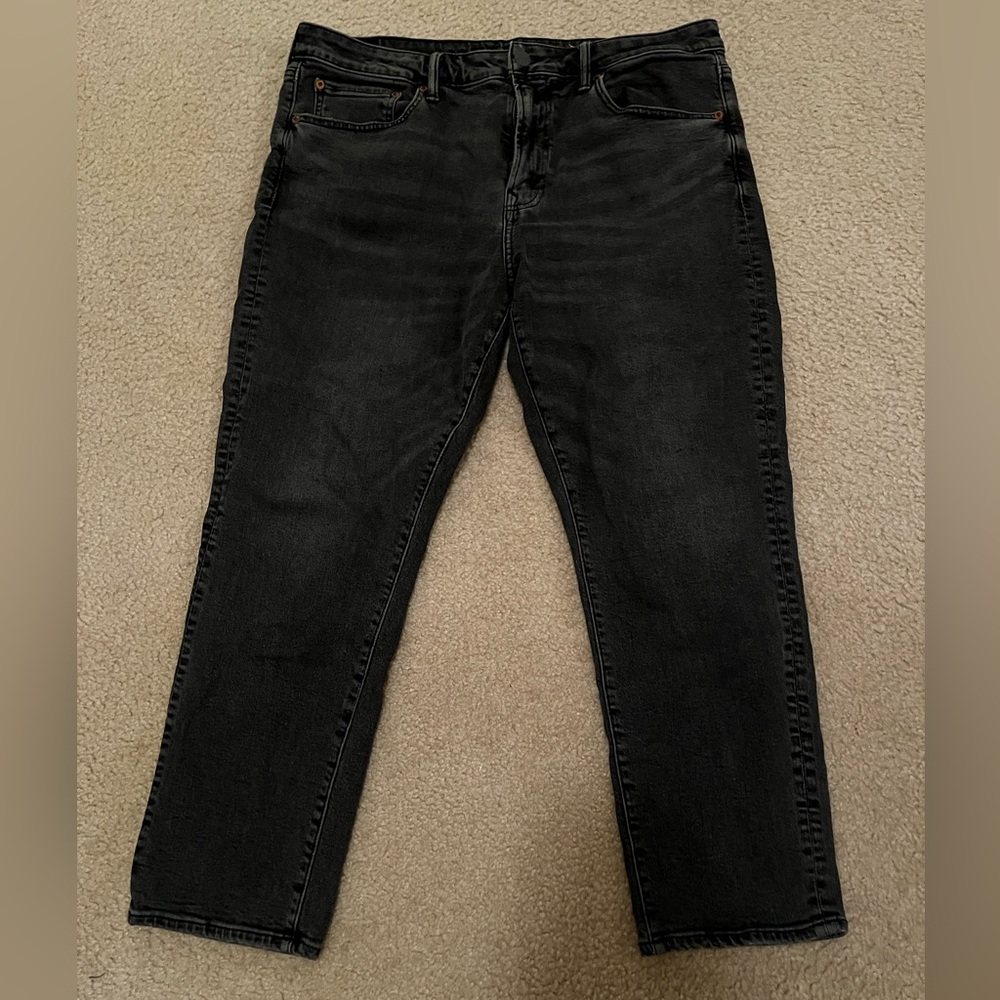 American Eagle airflex relaxed slim jean size 36x30